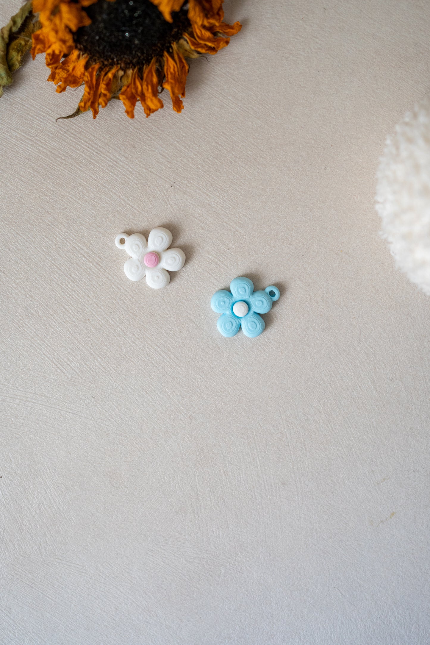 Anthos | Daisy