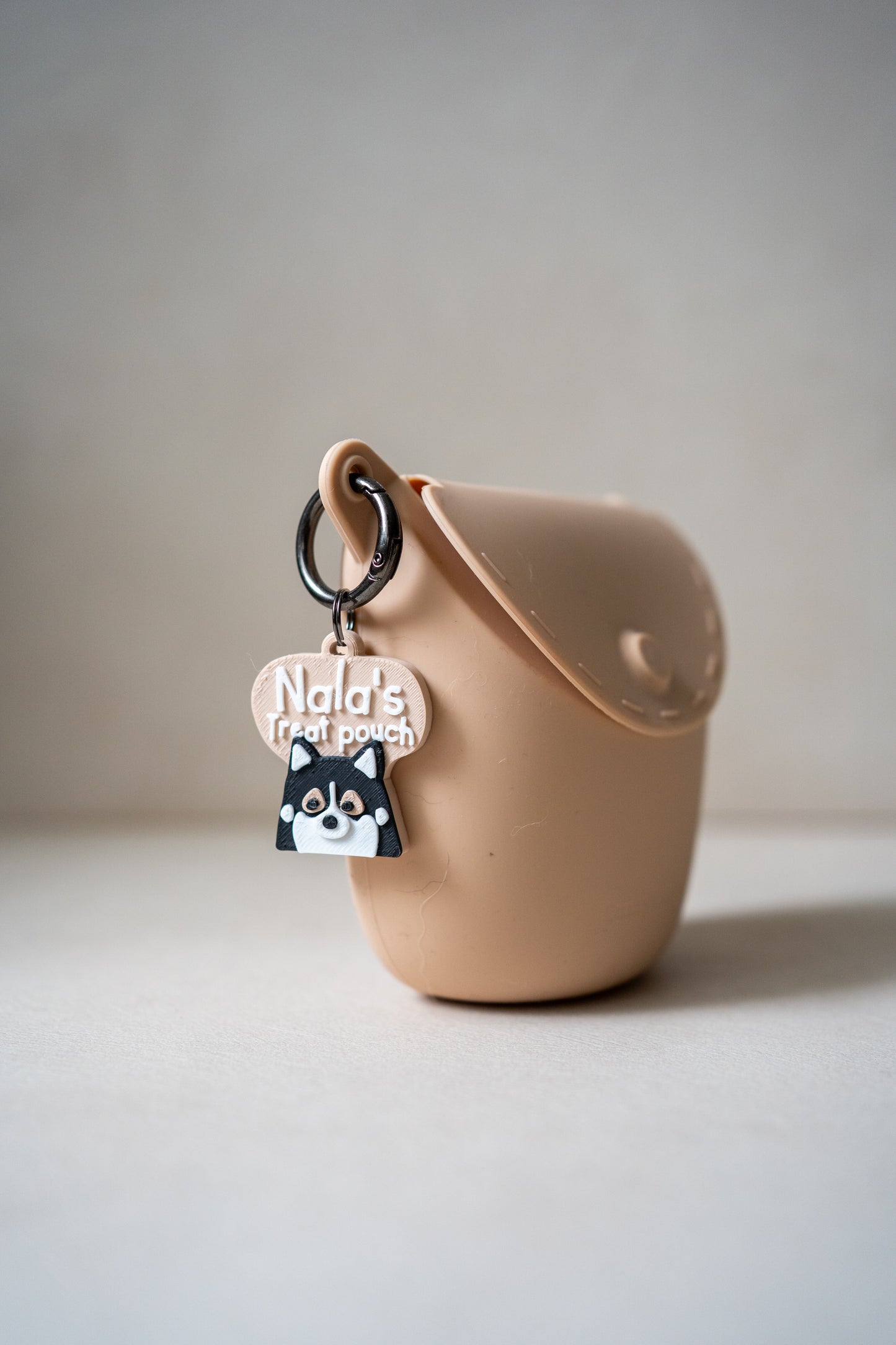 Clamshell Treat Pouch // Treat Pouch X Prosopa Set
